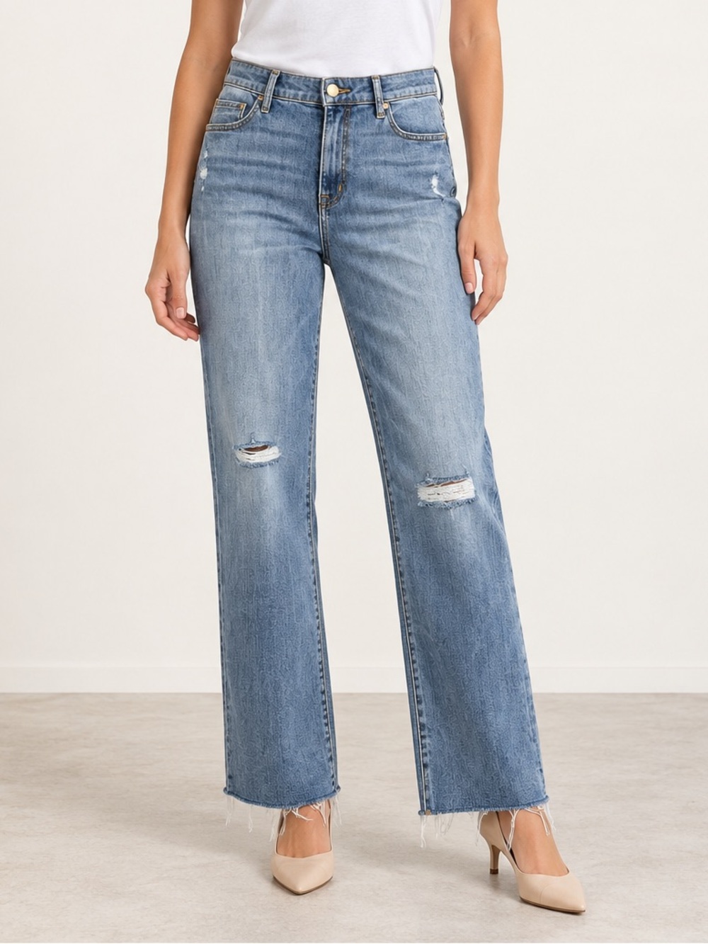 Women’s Distressed Straight-Leg Jeans in Light Blue